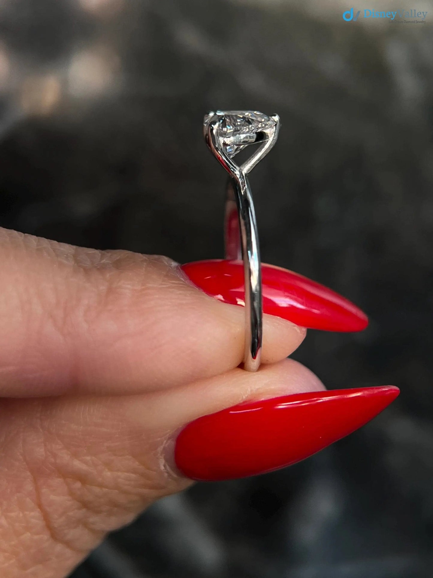 Heart Shaped 1 ct IGI Certified Lab Grown Diamond Solitaire Engagement Ring - DisneyValley