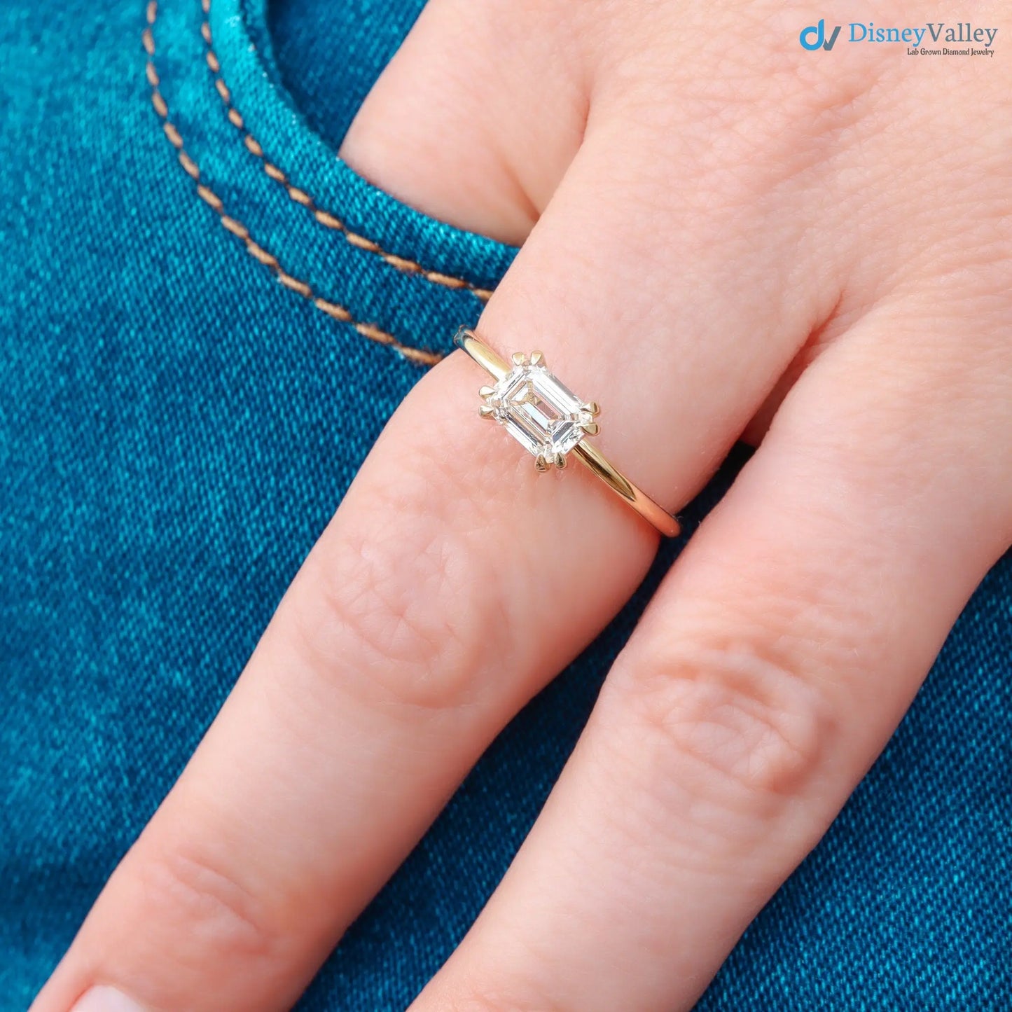 Horizontal Emerald-Cut lab grown Diamond engagement Ring - DisneyValley