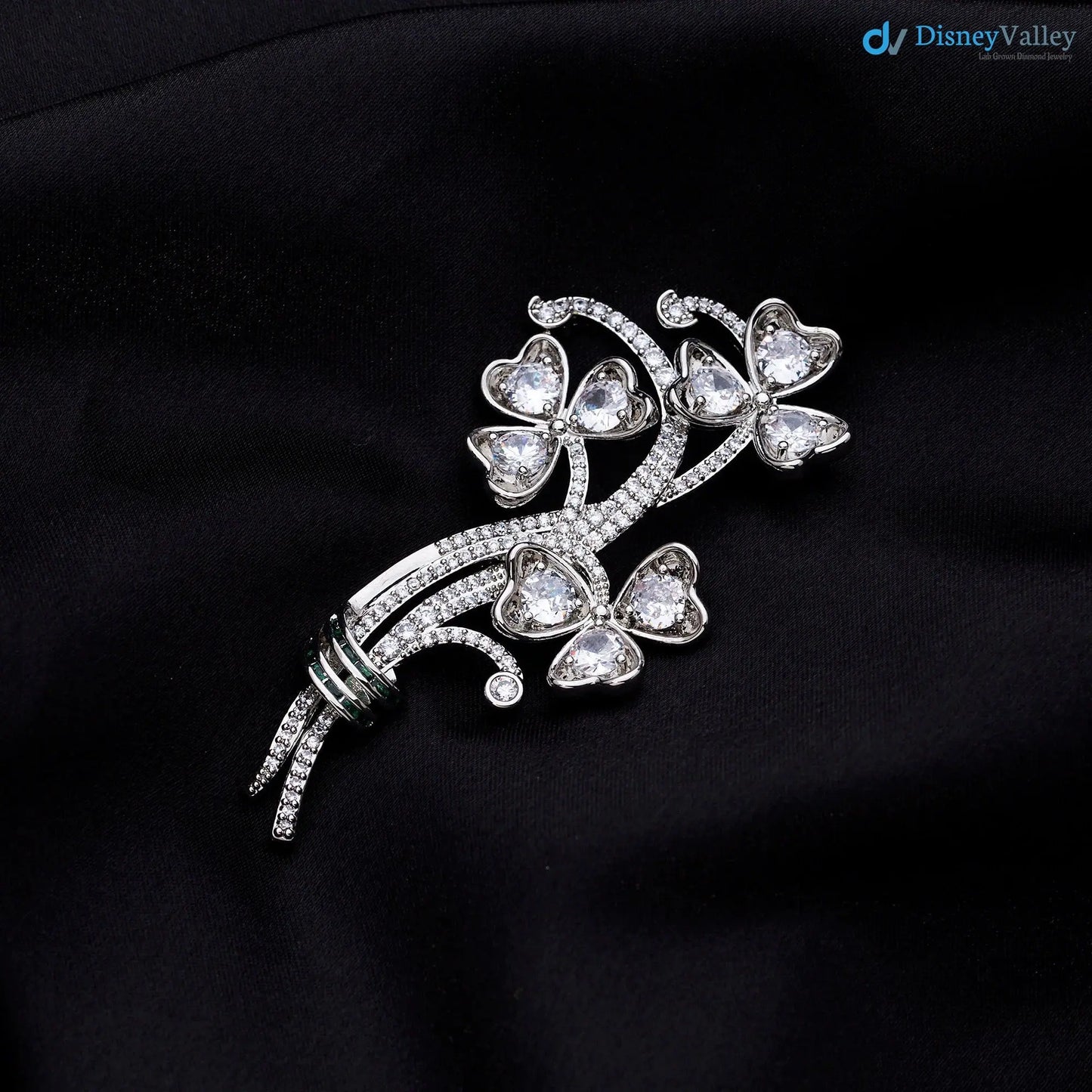 Queen Elizabethβs Irish Shamrock Diamond Jubilee National Emblem Brooch DisneyValley