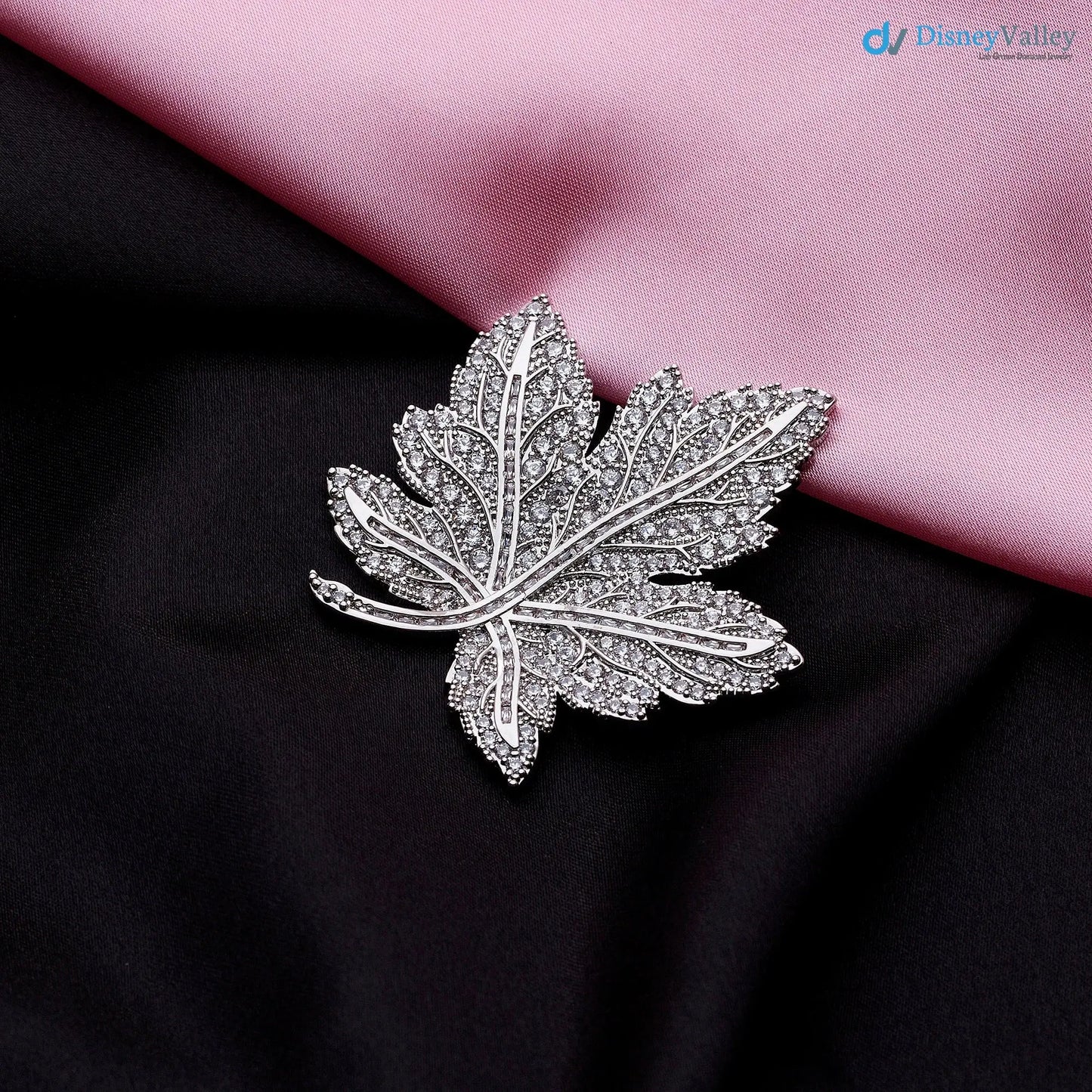 Royal Canadian Maple Leaf Brooch, garden leaf brooch pin DisneyValley