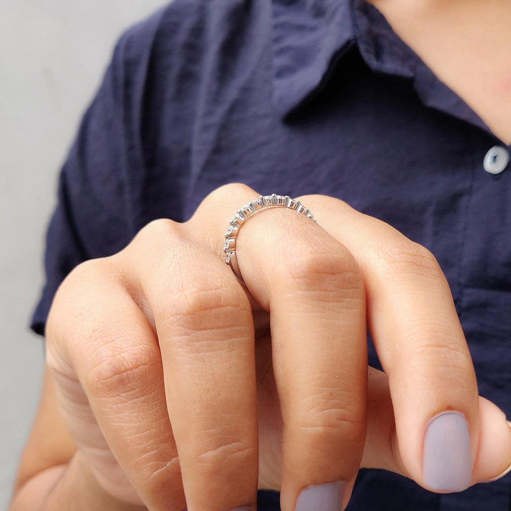 Round Cut Diamond With Rose Gold Wedding Band