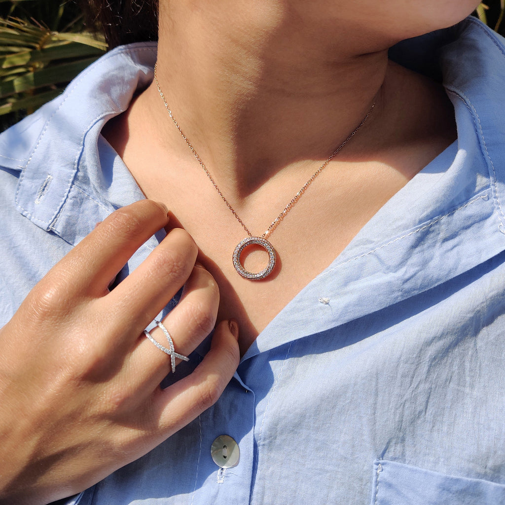 Twisted Multi Circle Moissanite Pendant In Round Cut