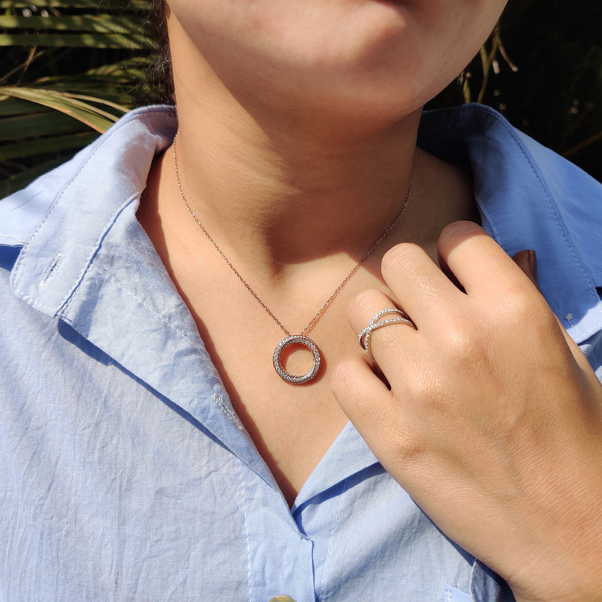 Twisted Multi Circle Moissanite Pendant In Round Cut