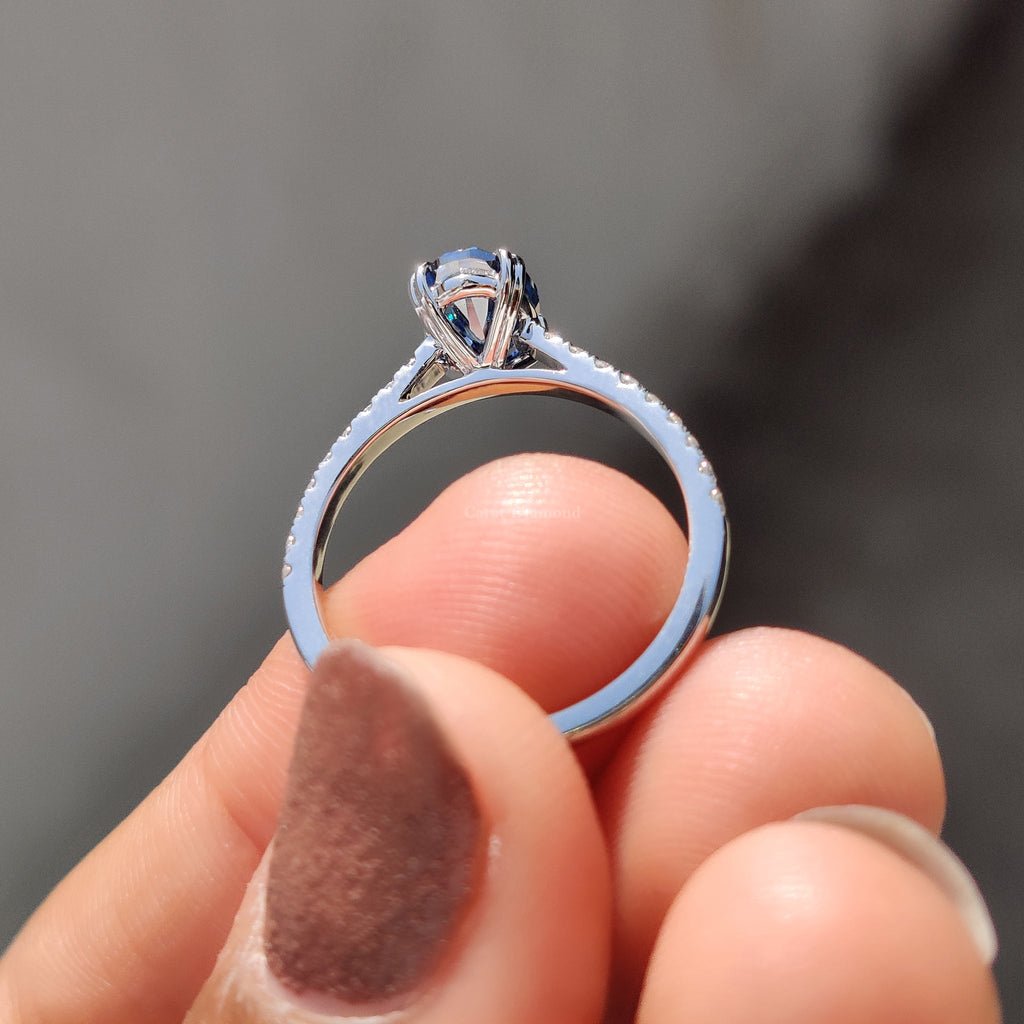 Royal Dark Blue Oval Cut Cathedral Setting Ring