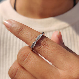Round Cut Infinity Wedding Band With Twisted Rope Pave Style