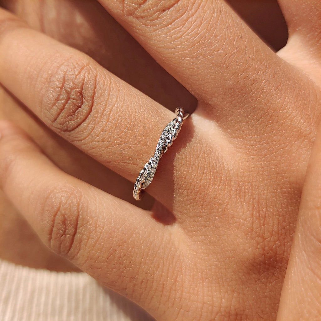 Round Cut Infinity Wedding Band With Twisted Rope Pave Style