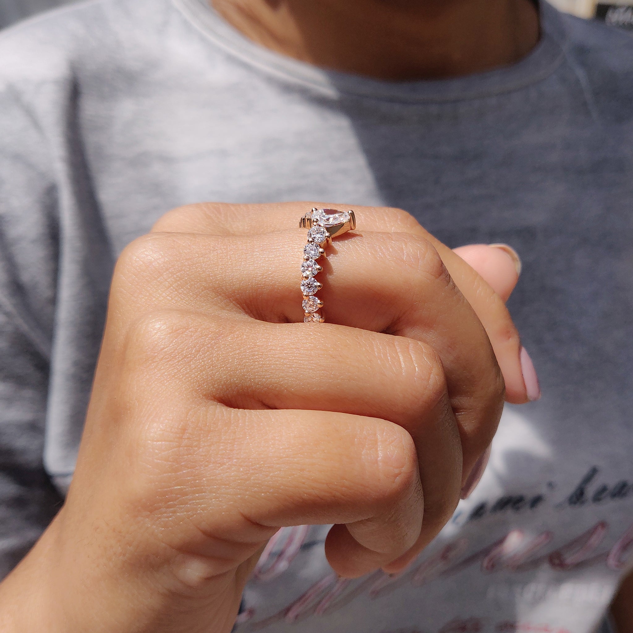 Pear Shaped Wedding Band In Tiara Style