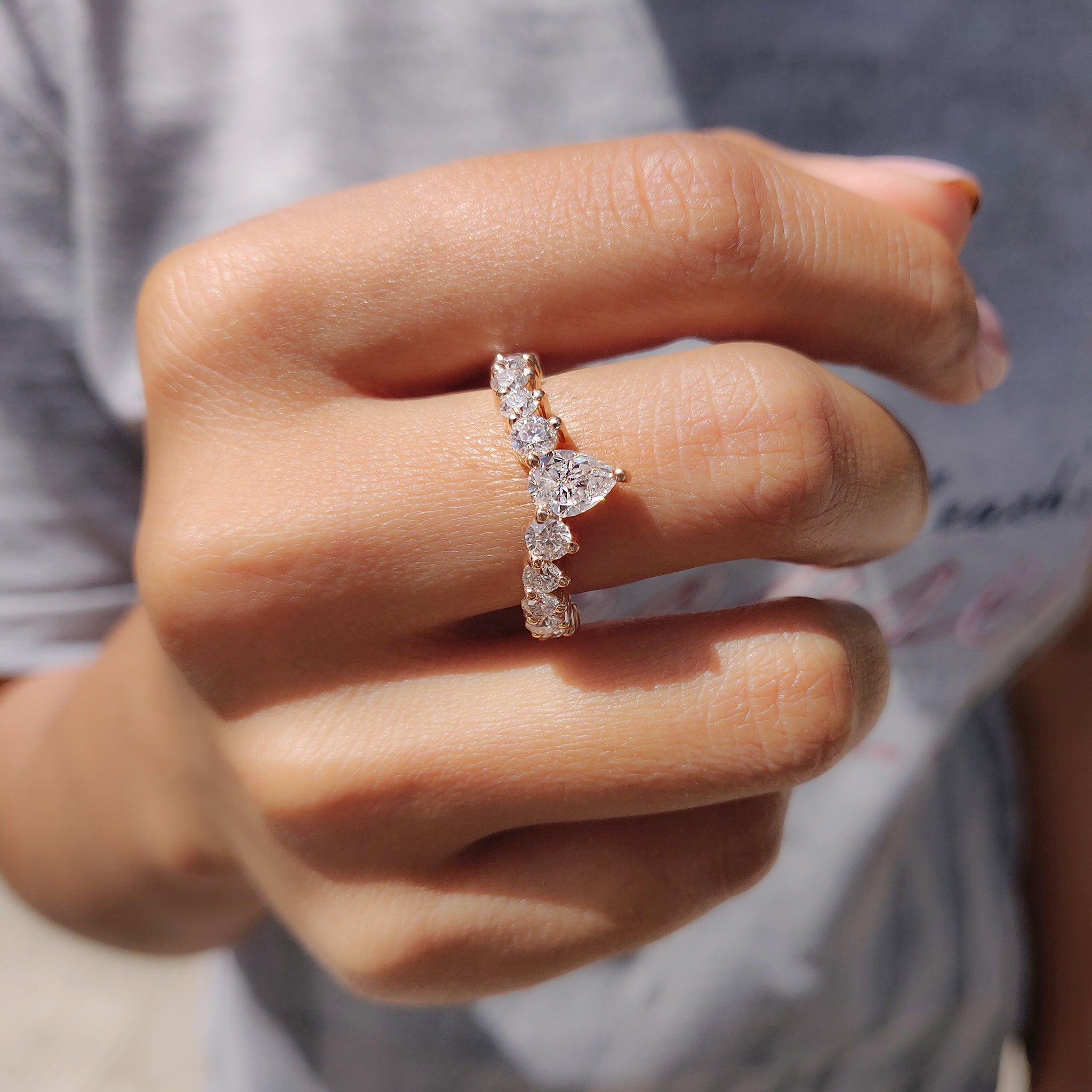 Pear Shaped Wedding Band In Tiara Style