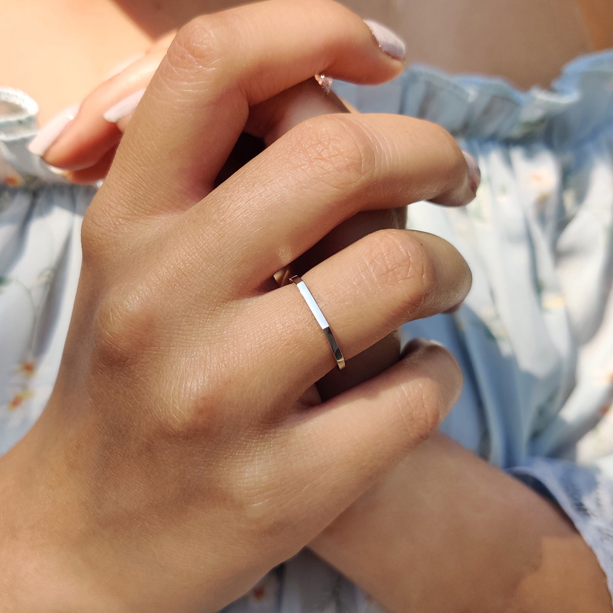 White Gold Simple comfort fit wedding band