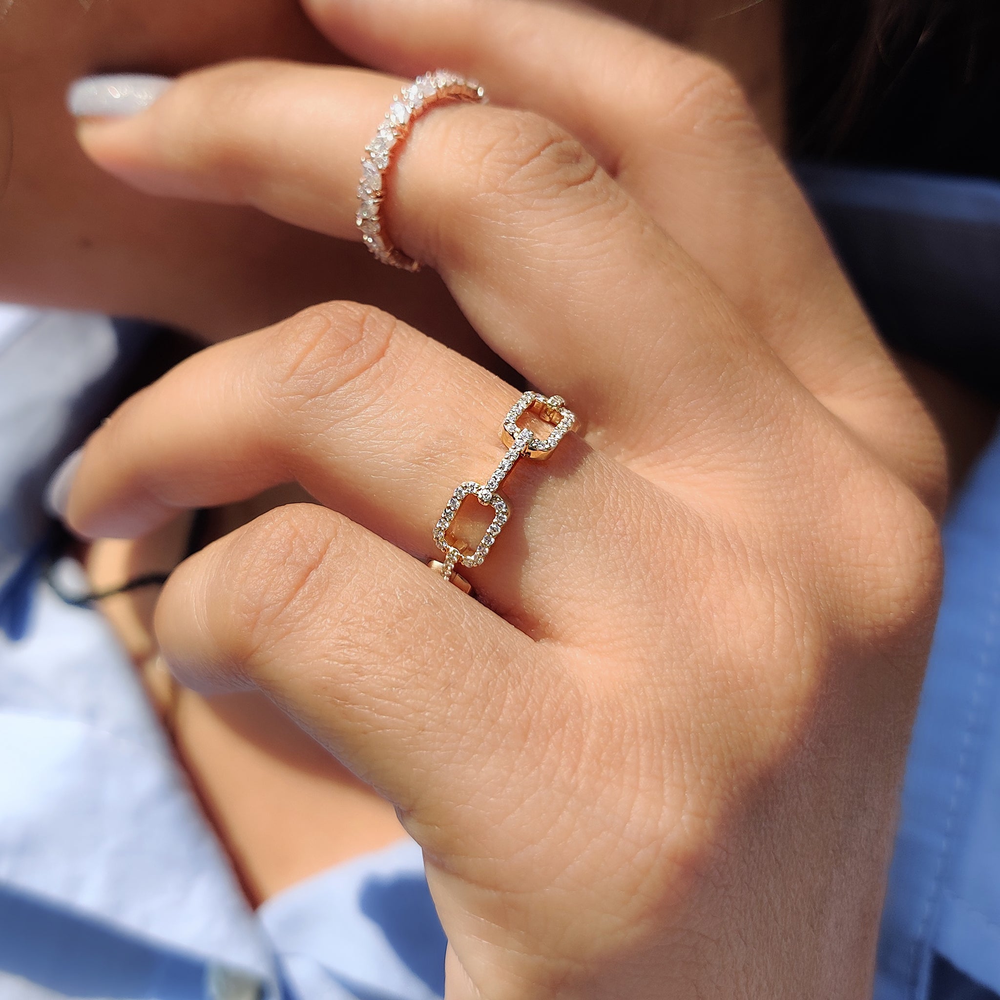 Round Cut Eternity Wedding Band In Round Cut Paper Clip Link Setting
