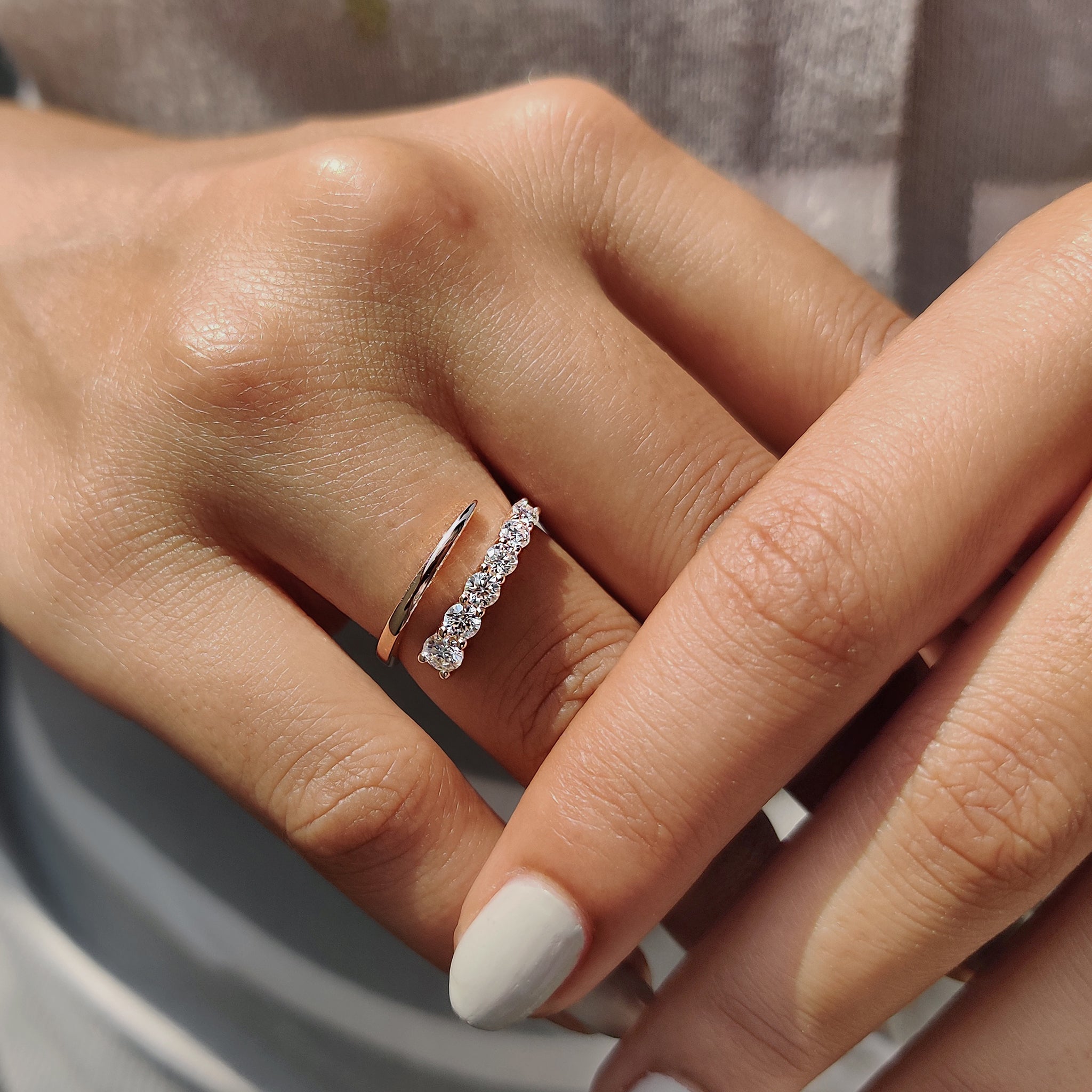 Open Moissanite Wedding Band In Round Cut Moissanite