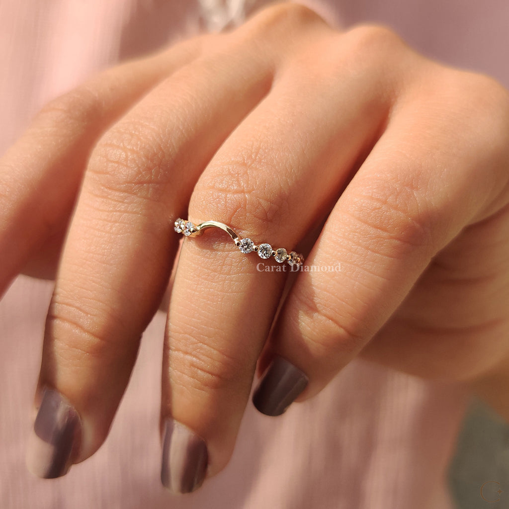 Stackable Wedding Band With Round Diamond Curved Design
