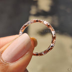 Round Cut Twisted Diamond Wedding Band