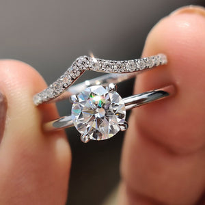 Round Cut Moissanite White Gold Bridal Set With V Shaped Band