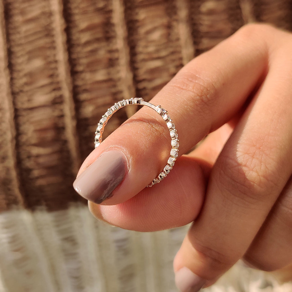 Round Cut Eternity Wedding band