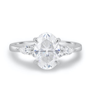 2.05 CT Oval Cut Moissanite Three Stone Engagement Ring