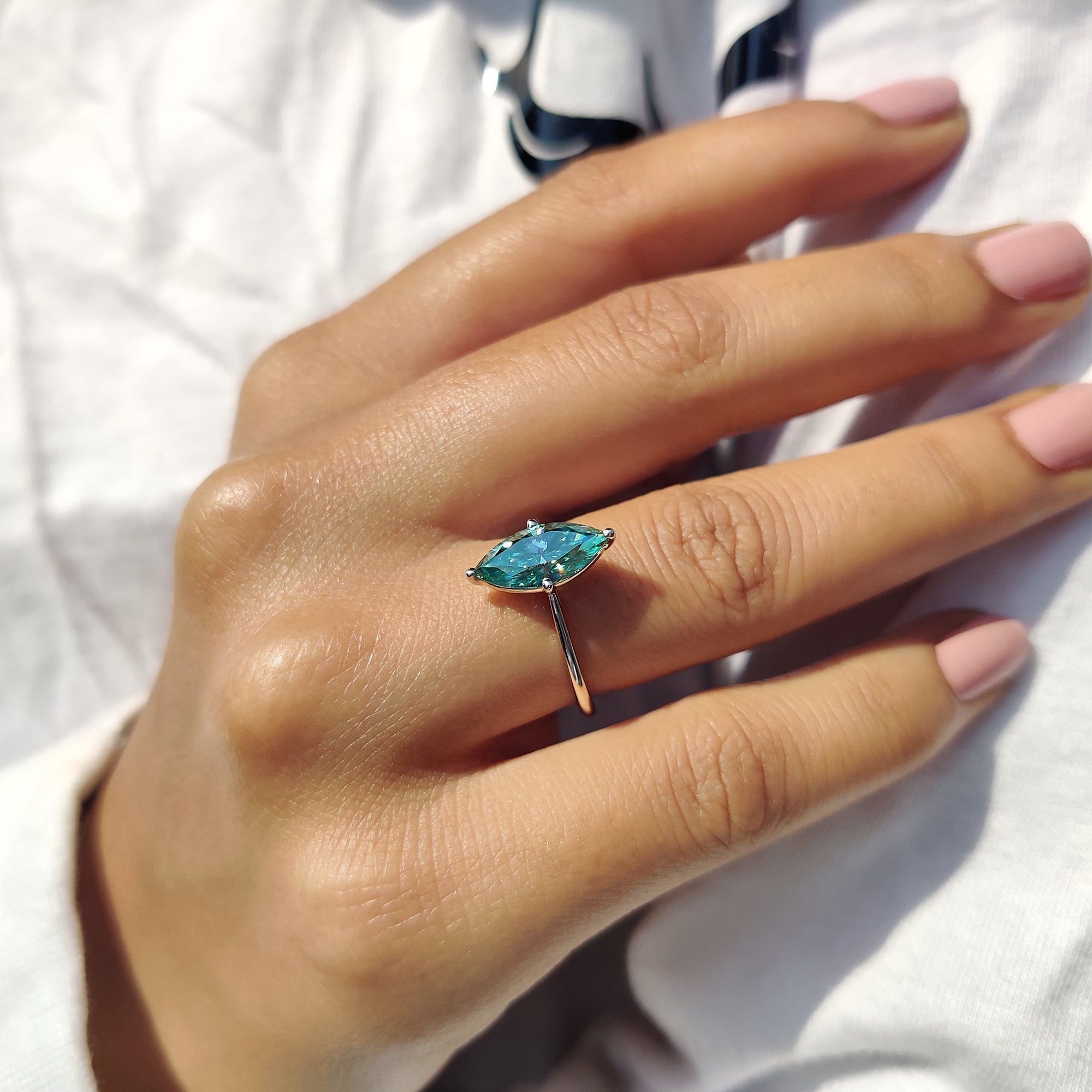 Cyan Blue Marquise Cut Engagement Ring Secondary image