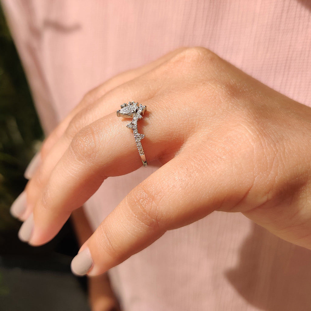 Pear Cluster Diamond Ring In Curved Style
