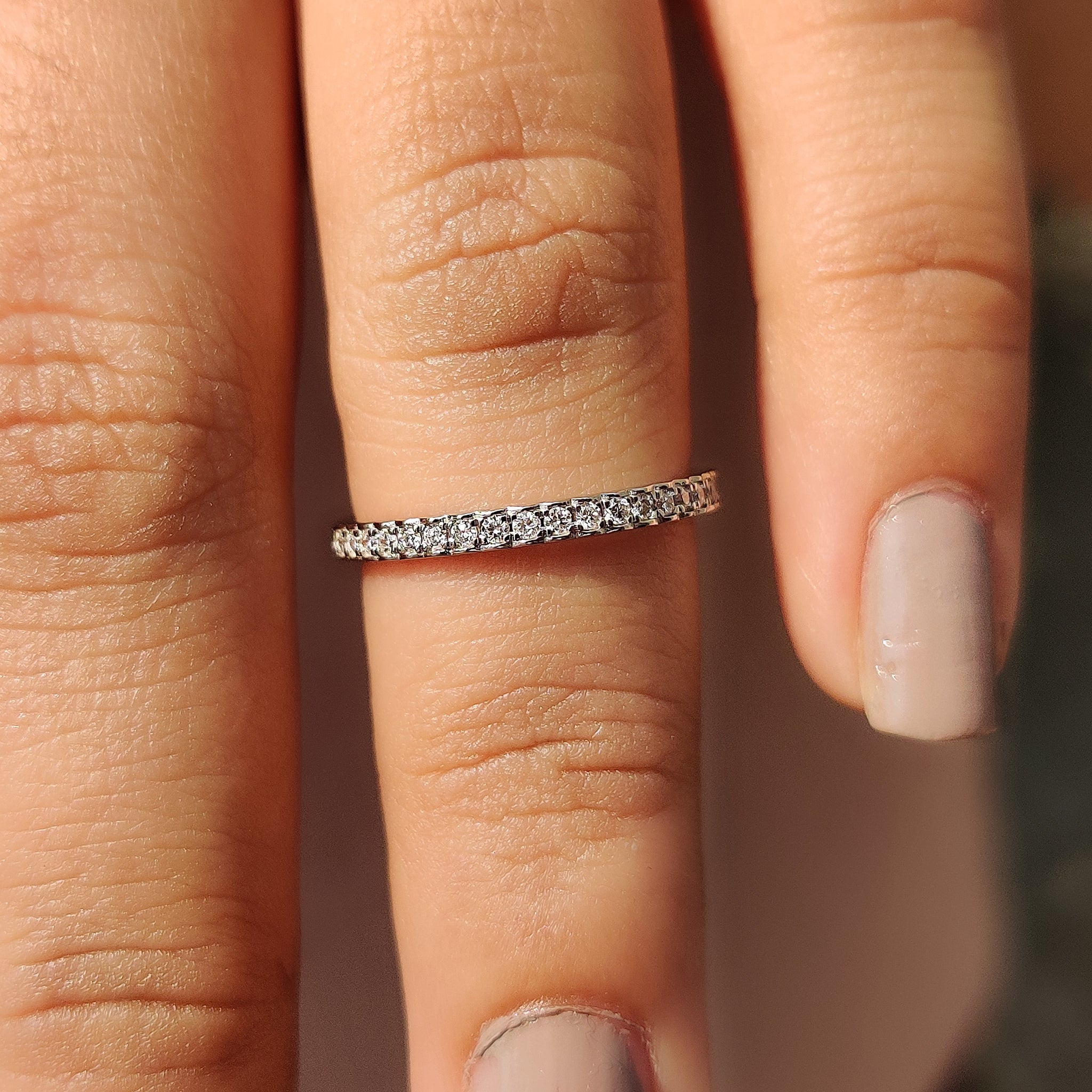 Half Eternity White Gold Diamond Band With Round Cut Secondary image