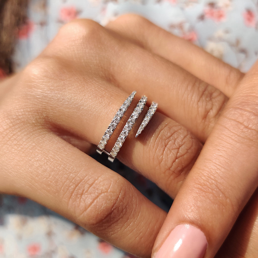 Spiral Ring - White Gold