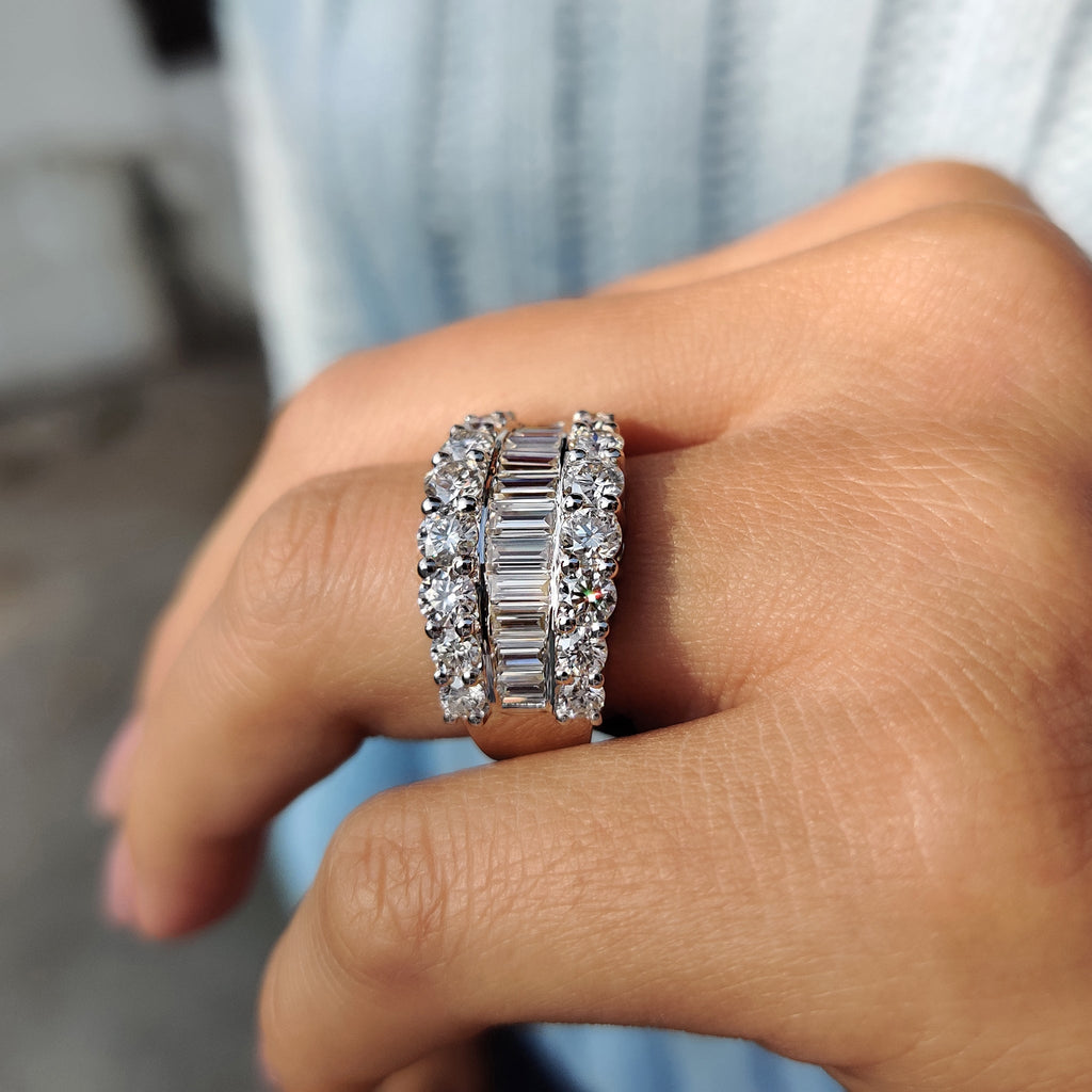 Baguette and Round Wedding Band With Pave Style