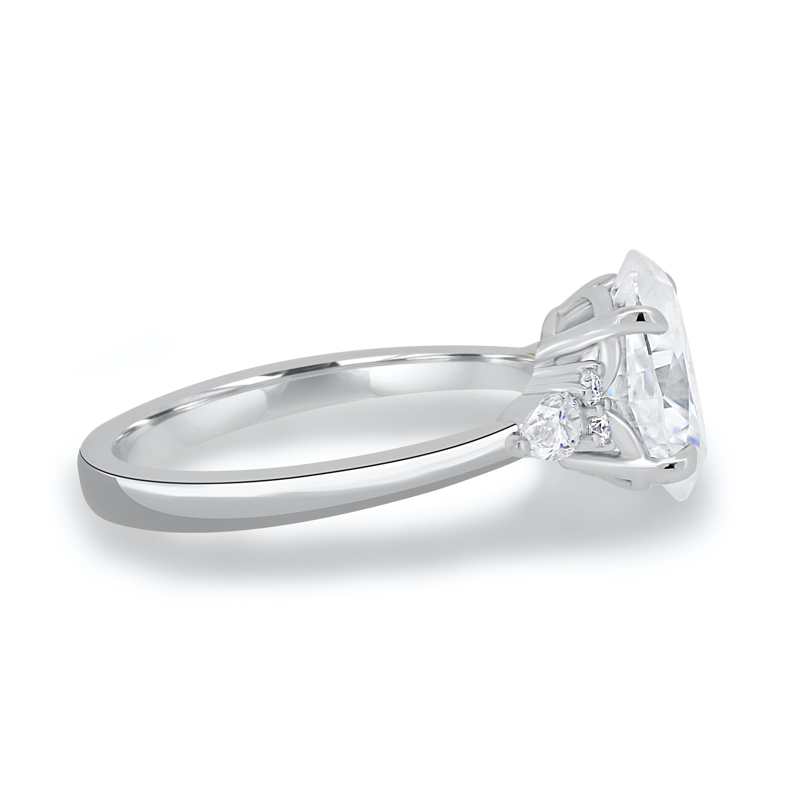 2.05 CT Oval Cut Moissanite Three Stone Engagement Ring