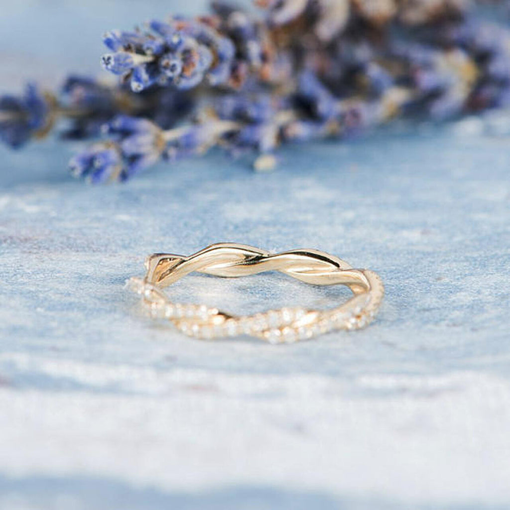 0.45 TCW Round Brilliant Full Eternity Twisted Moissanite Wedding Band