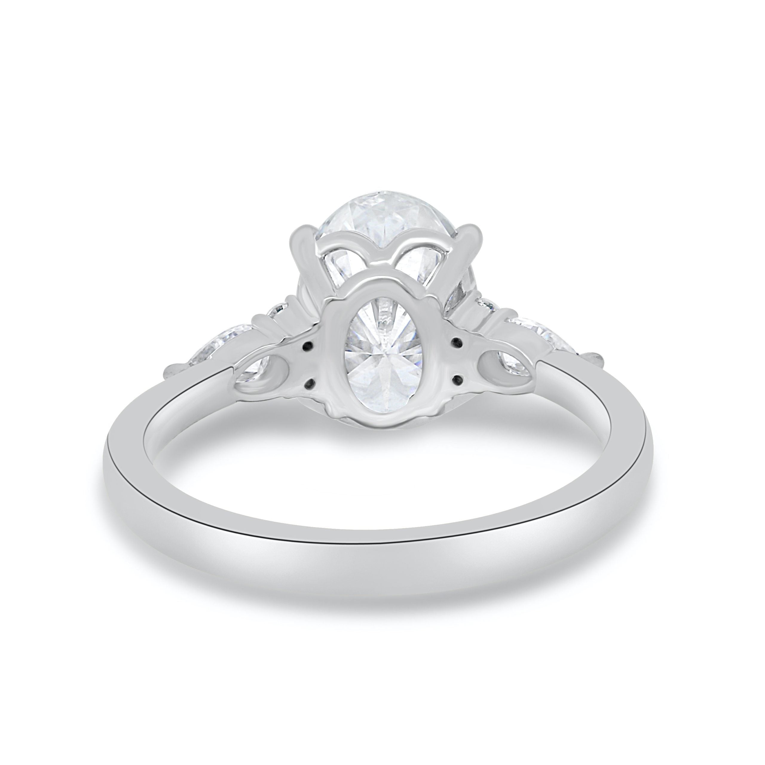 2.05 CT Oval Cut Moissanite Three Stone Engagement Ring