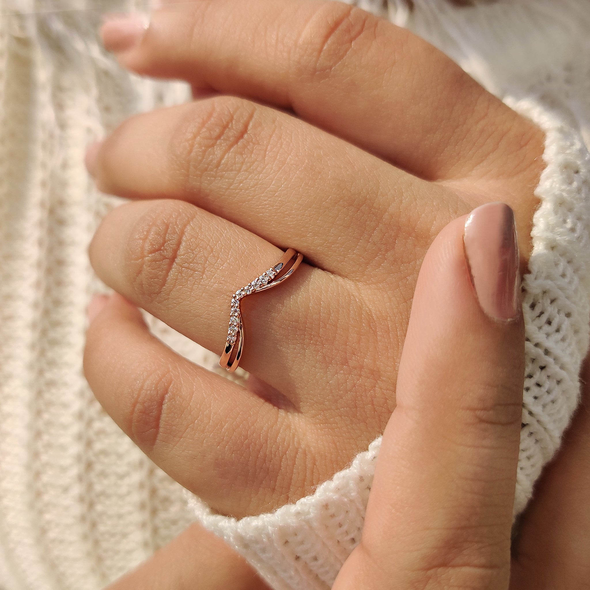 Round Cut Double Row Chevron Diamond Band