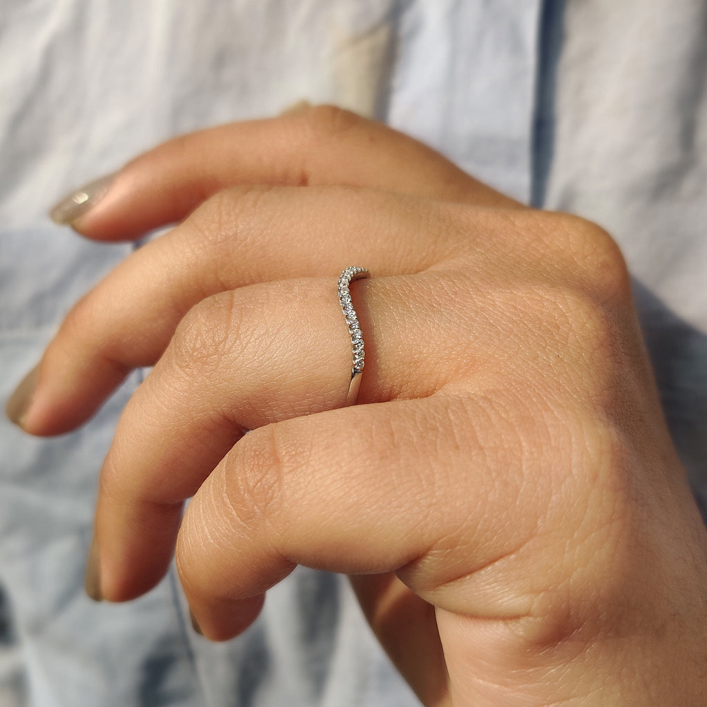 Half Eternity Band With Round Cut