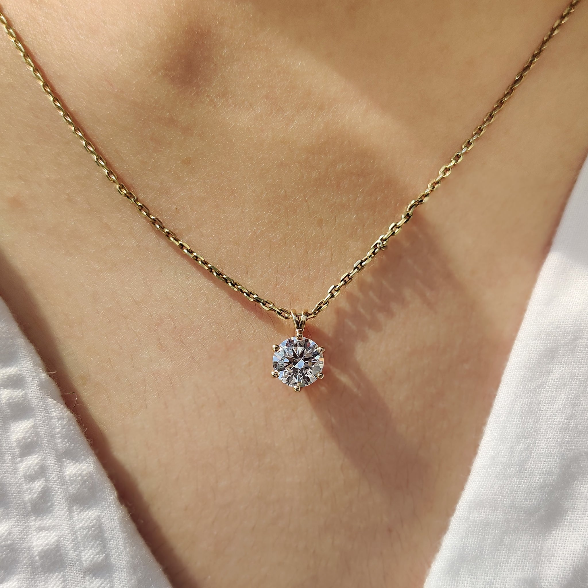 Round Cut Yellow Gold Diamond Pendant