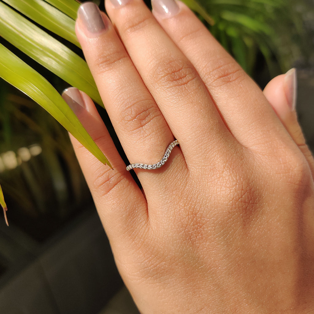 U Shaped Wedding Band Featuring Round Diamond