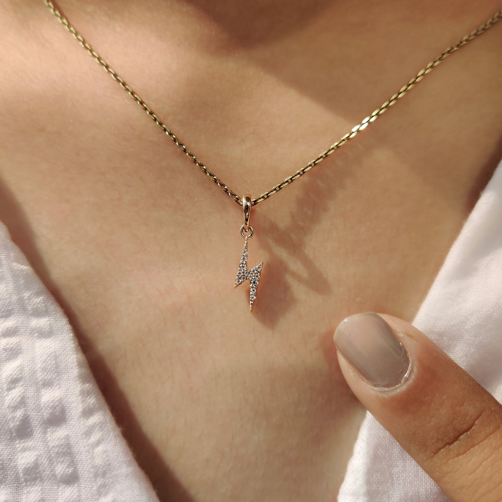 Round Diamond Lighting Bolt Yellow Gold Pendant