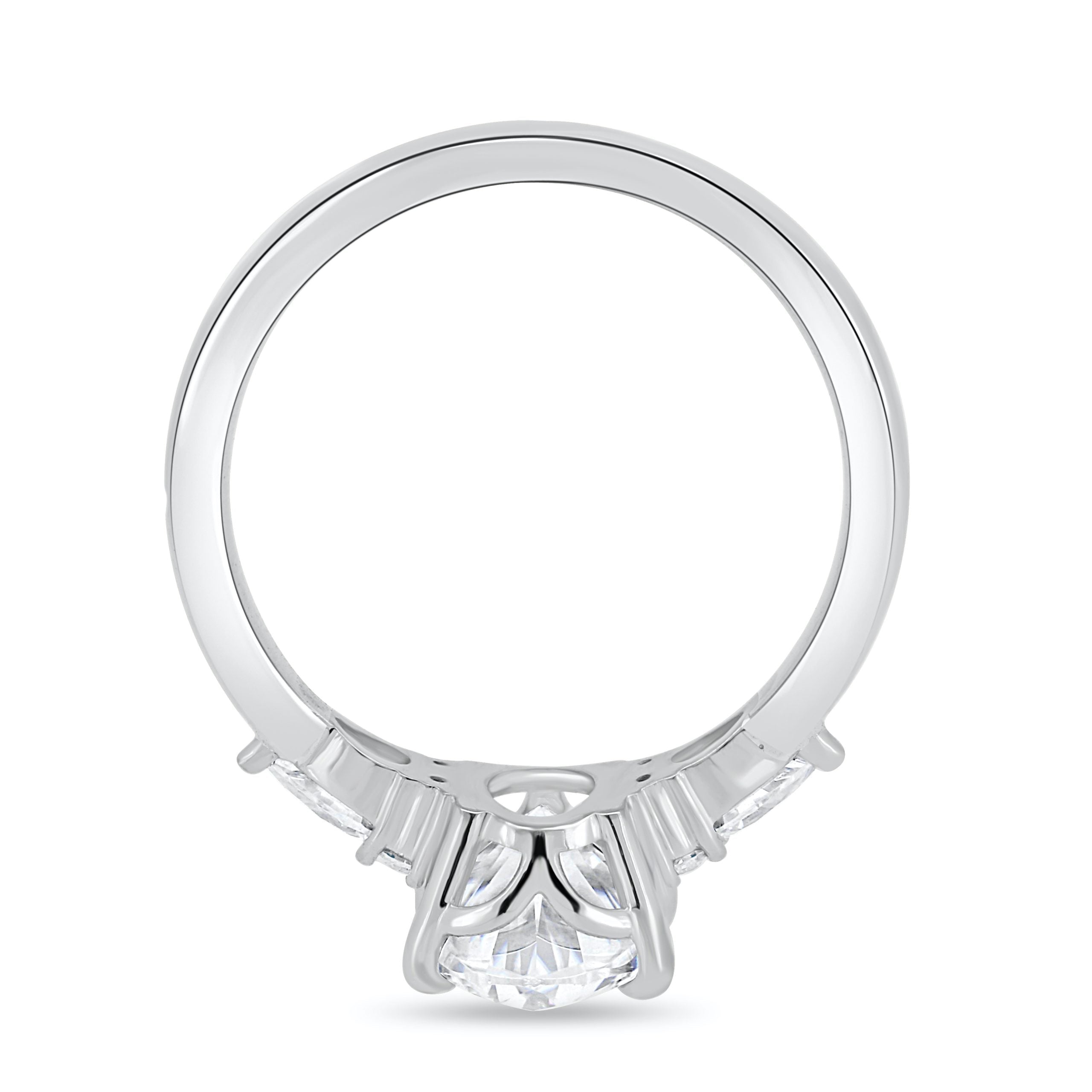 2.05 CT Oval Cut Moissanite Three Stone Engagement Ring