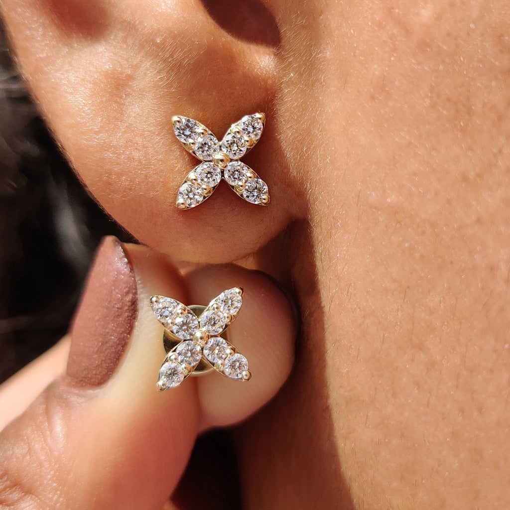 Flower Earrings - White Gold