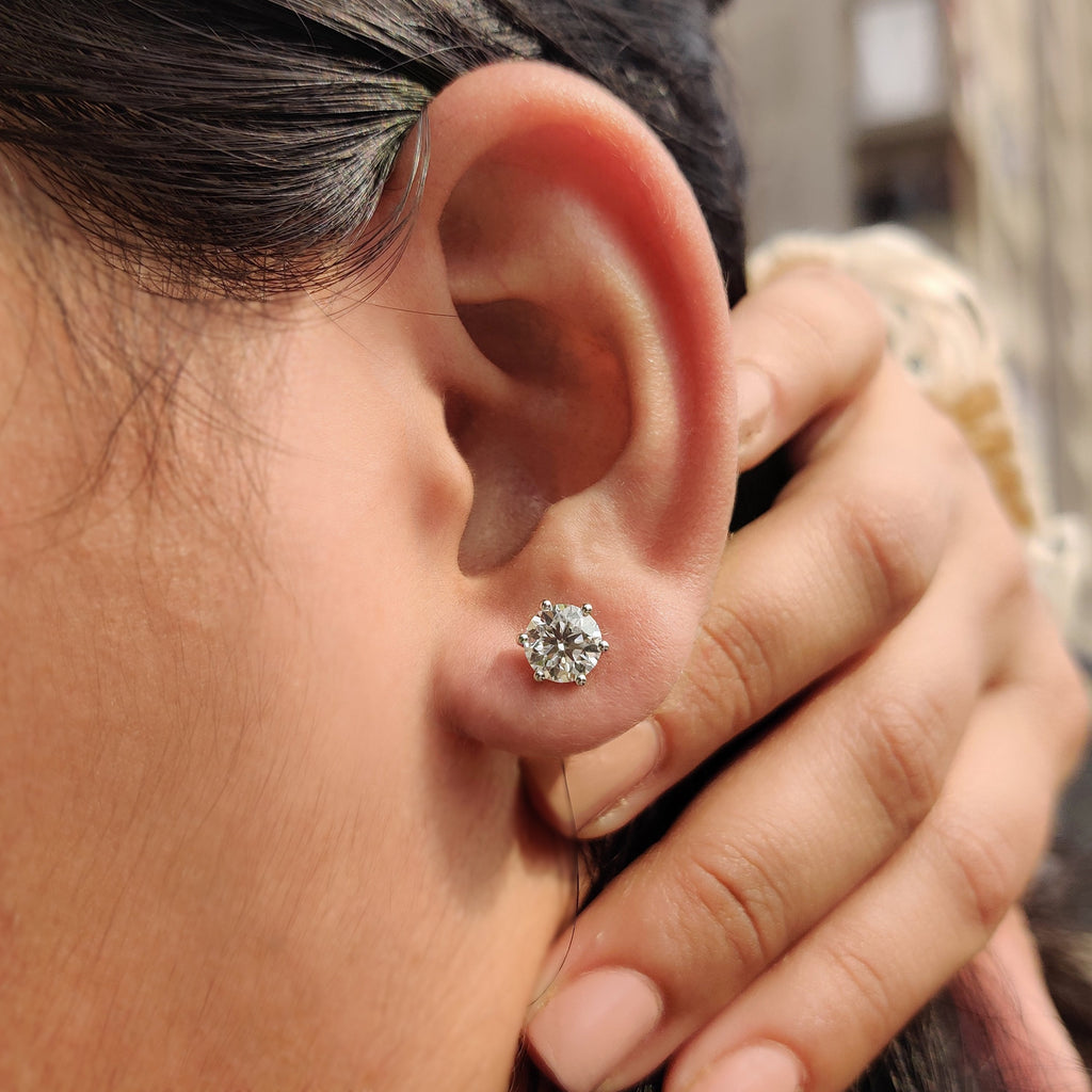 Stud Round Cut Diamond Earrings