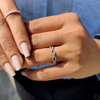 Round Cut Twisted Diamond Wedding Band