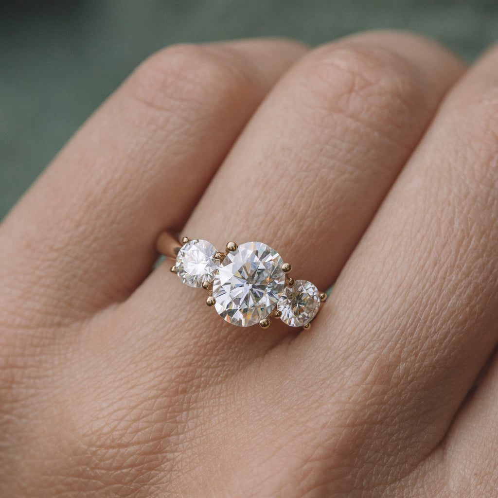 1.91 CT Oval Cut Moissanite Three Stone Engagement Ring