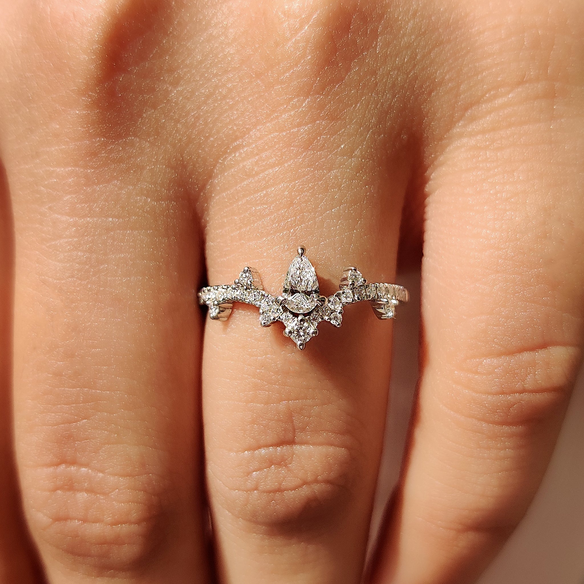 Pear Cluster Diamond Ring In Curved Style