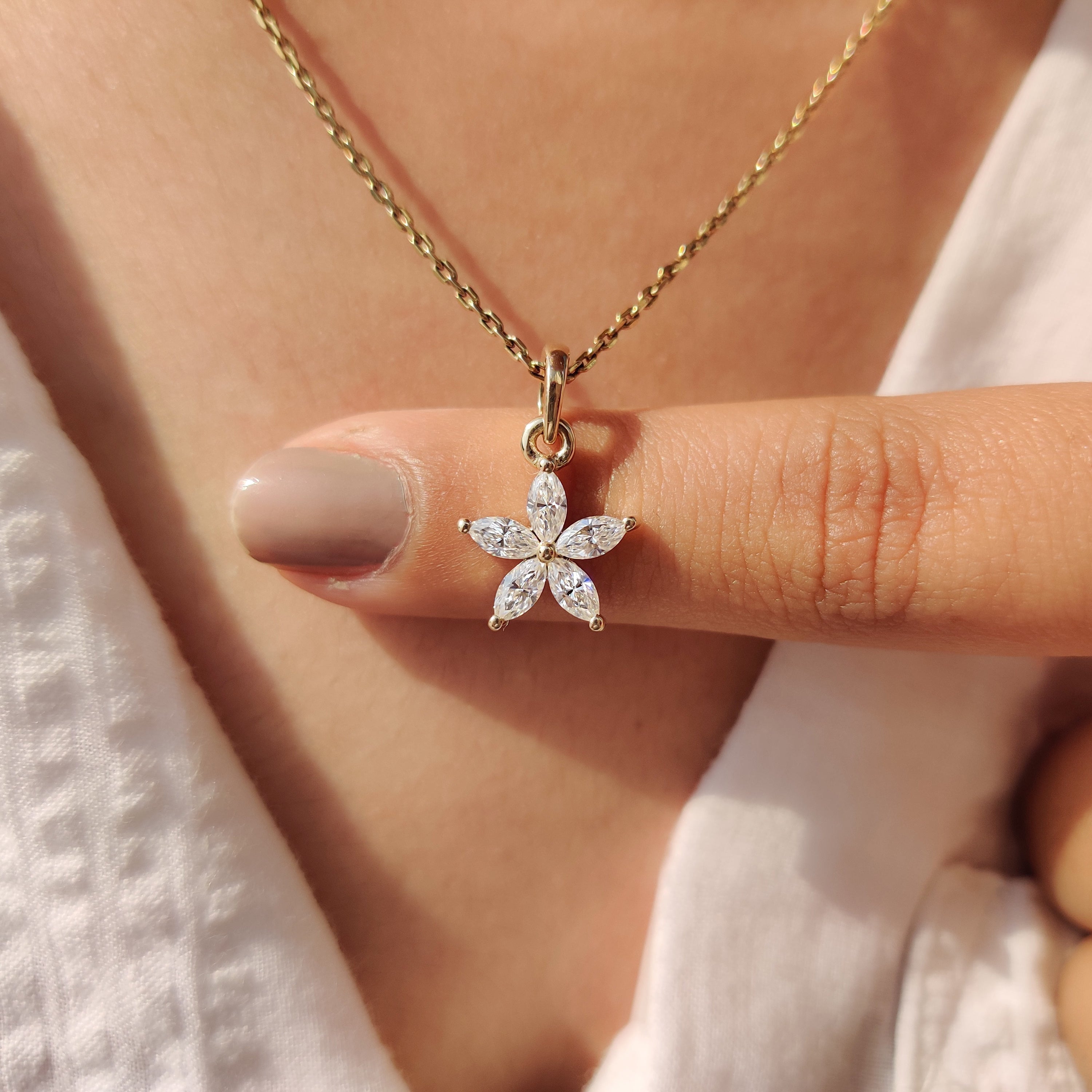 Marquise Diamond Pendant In Flower Design
