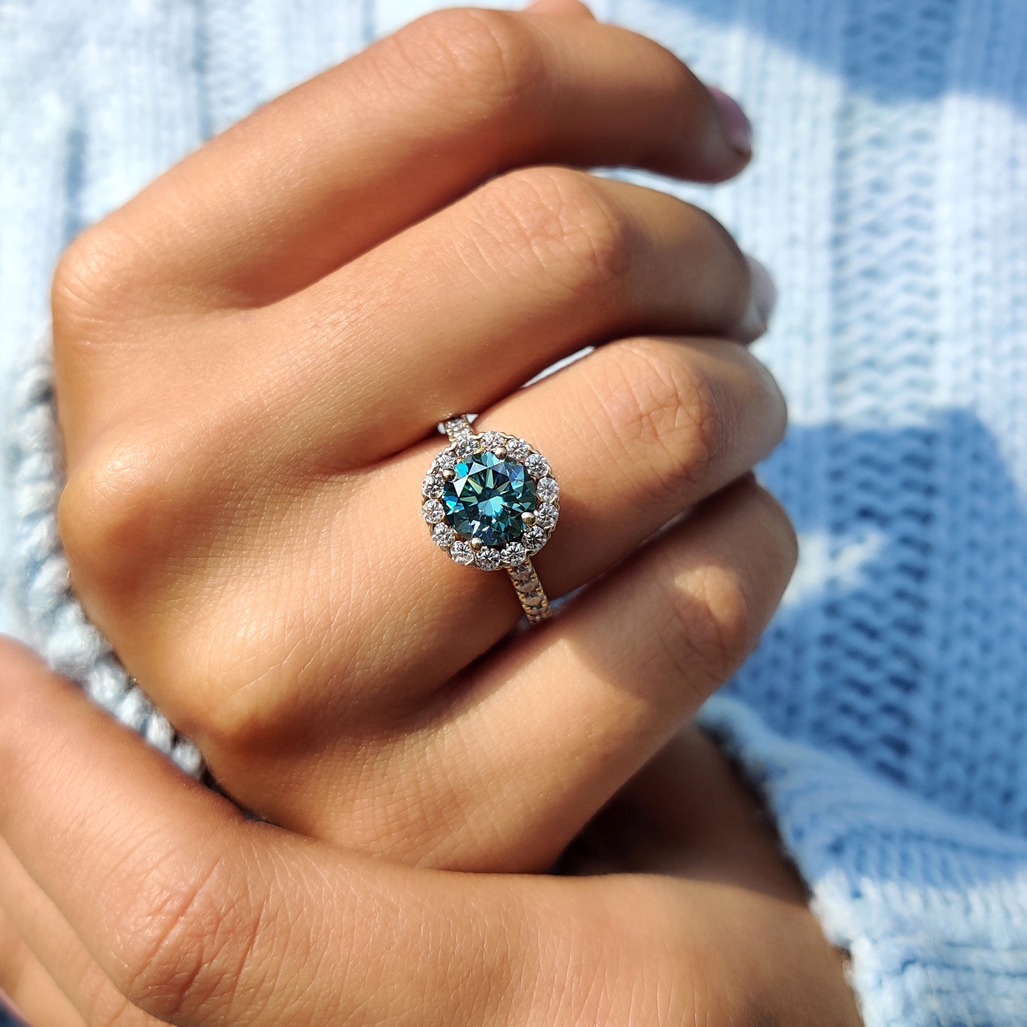 Cyan Blue Moissanite Round Cut Ring