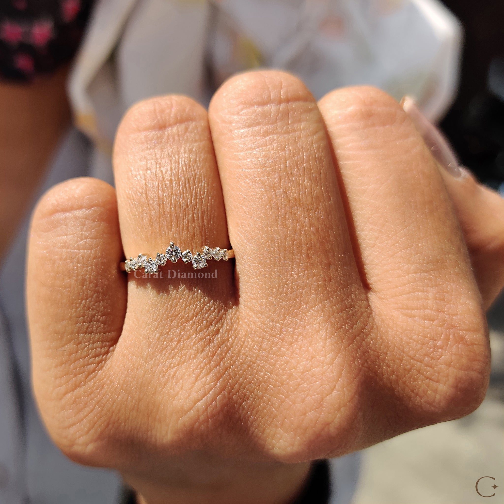 Round Cut Curvy Style Yellow Gold Wedding Band