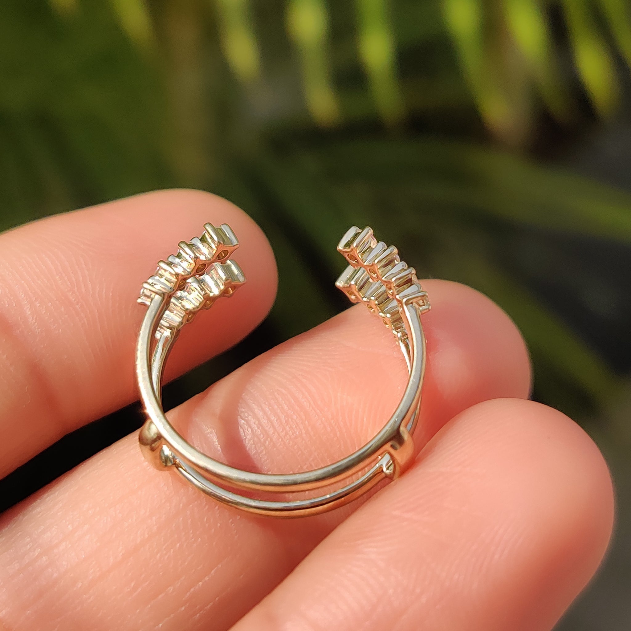 Open Gap Round Diamond Ring Enhancer Band