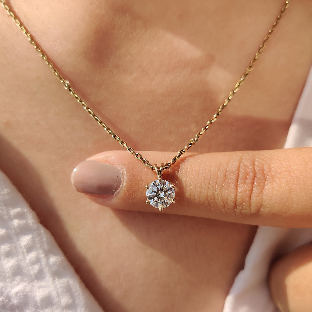 Round Cut Yellow Gold Diamond Pendant