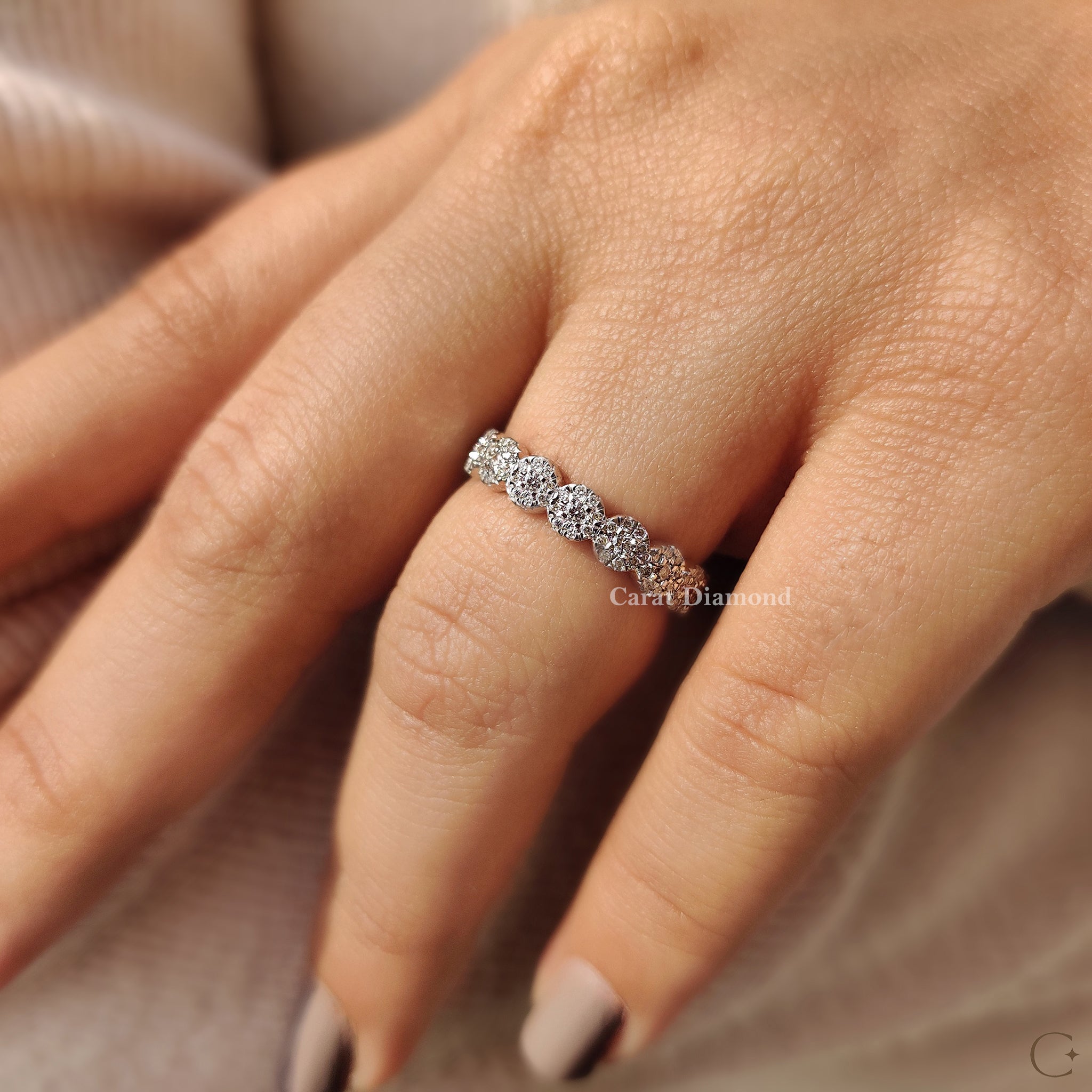 Round Diamond Wedding Band With Halo Style