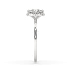 Round Cut Engagement Ring