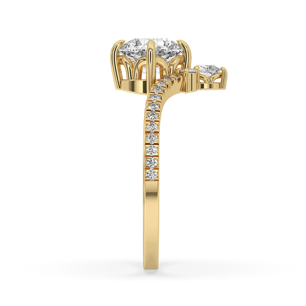 Pear Cut Diamond Ring in Yellow Gold for Timeless Style