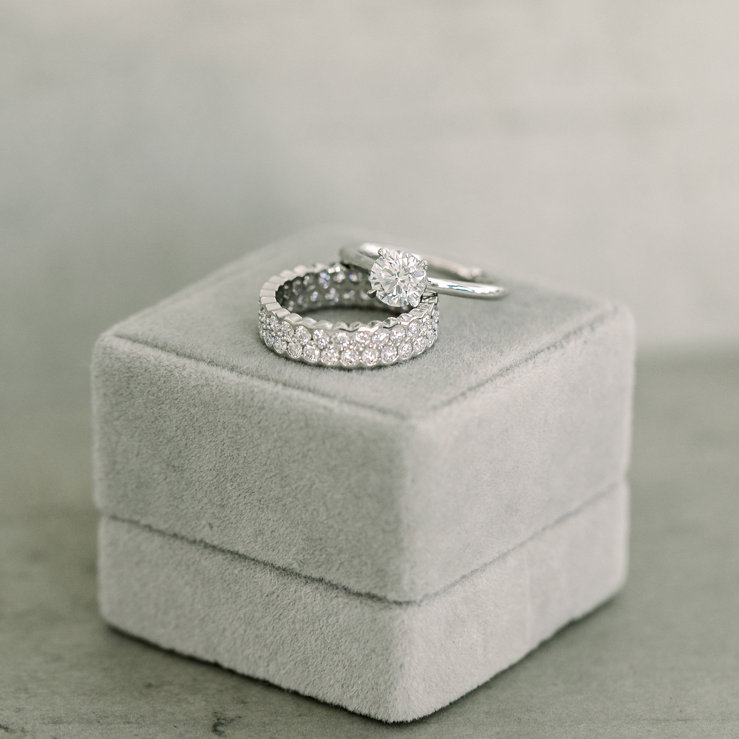 2.0 TCW Round Cut Two Row Setting Moissanite Wedding Band