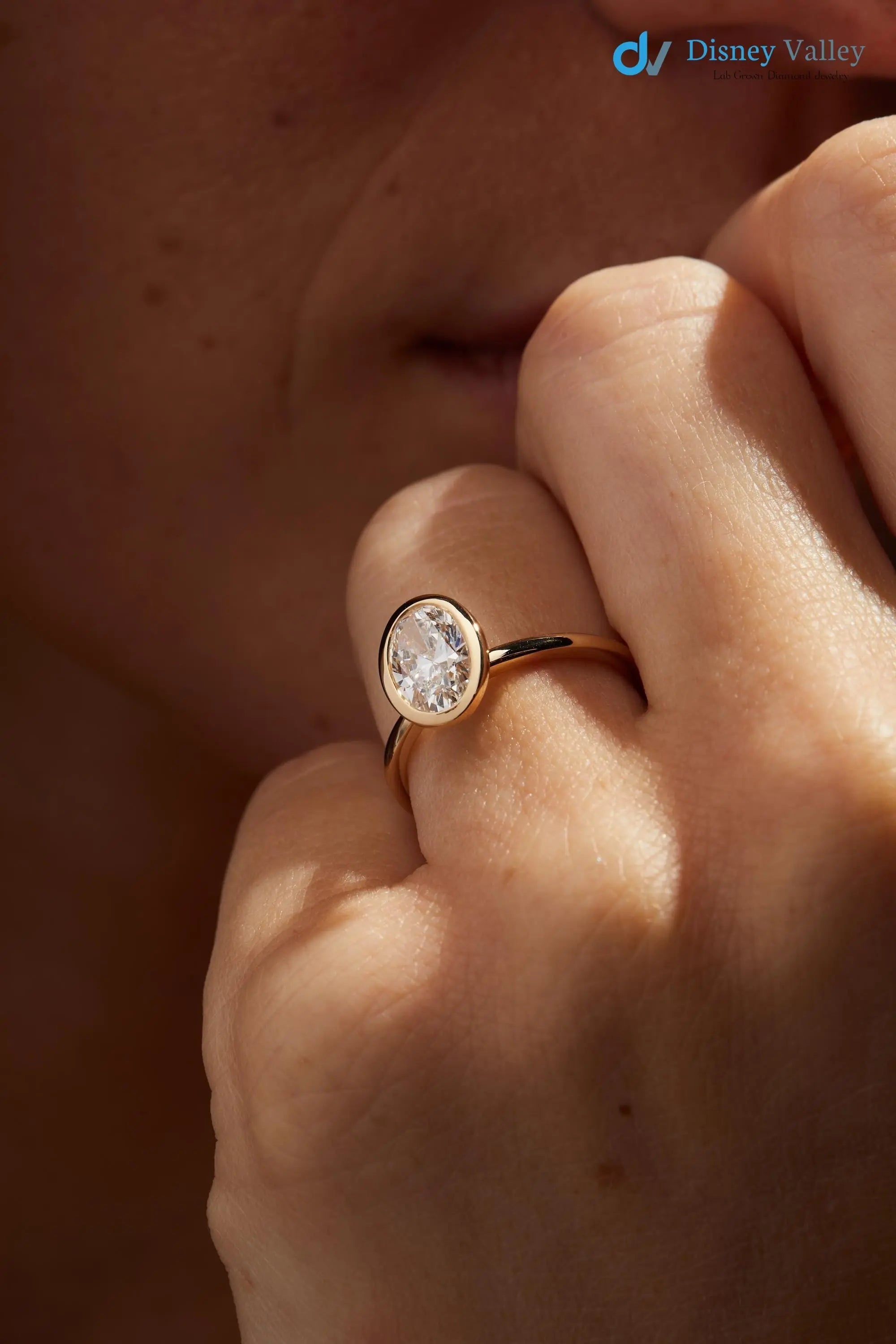 1.00 Carat E Color VS1 Clarity Oval Cut Lab Grown Diamond Engagement Ring - DisneyValley