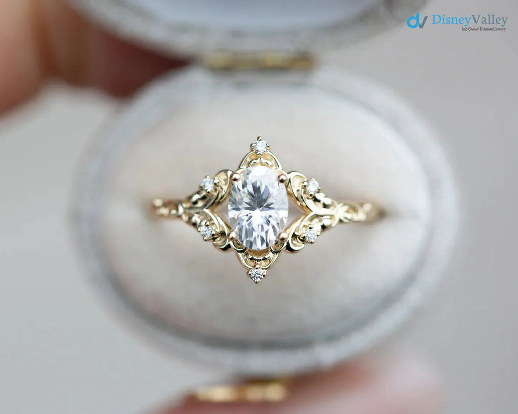 1.5 caret oval cut diamond Swirling filigree split shank vintage ring - DisneyValley